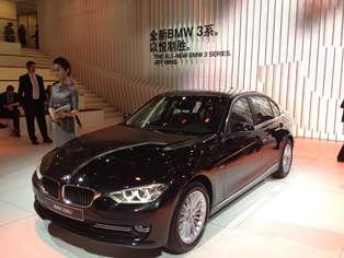 宝马集团专为中国汽车市场设计的全新BMW 3系长轴距版