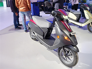 Suzuki e-ACCESS